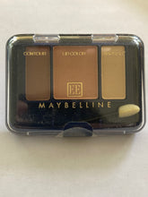 Load image into Gallery viewer, Maybelline Expert Wear eyeshadow Triples Eyeshadow Palette