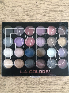 L.A. Colors Eyeshadow Palette - 24 vibrant shades