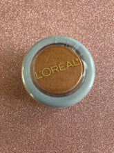 Load image into Gallery viewer, L&#39;Oreal On-The-Loose All Over Highlighter
