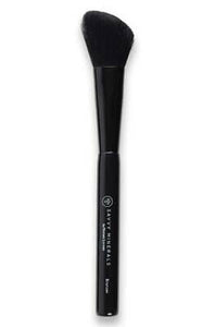 Savvy Minerals by Young Living Bronzing Brush